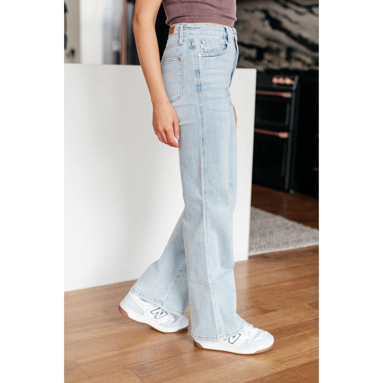 Brooke High Rise Control Top Vintage Wash Straight Jeans Women's Jeans Ave Shops   