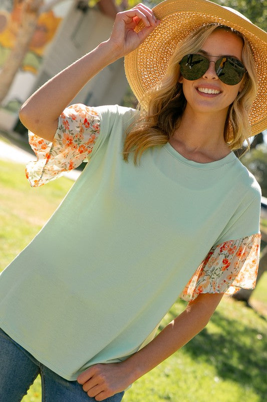 PLUS SOLID DIZZY FLORAL MIXED TOP Shirts & Tops e Luna Mint 1X 